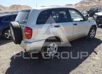 2004 Toyota RAV4 фото