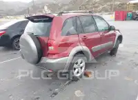 2004 Toyota RAV4 фото