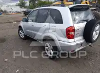 2004 Toyota RAV4 photo