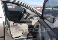 2004 Toyota COROLLA фото