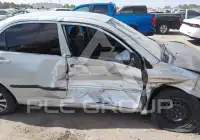 2004 Toyota COROLLA фото