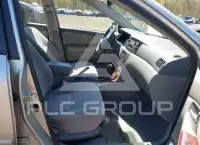 2004 Toyota COROLLA фото