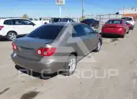 2004 Toyota COROLLA фото