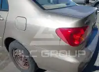 2004 Toyota COROLLA фото