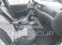 2004 Toyota COROLLA фото