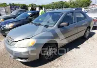 2004 Toyota COROLLA фото