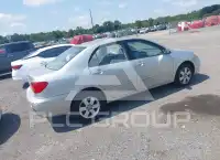 2004 Toyota COROLLA фото