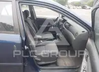 2004 Toyota COROLLA фото