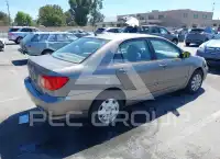 2004 Toyota COROLLA photo