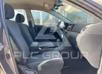 2004 Toyota COROLLA photo
