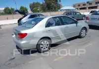 2004 Toyota COROLLA фото