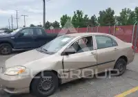 2004 Toyota COROLLA фото