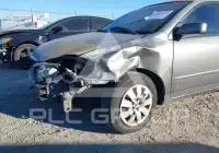2004 Toyota COROLLA фото