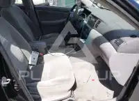 2004 Toyota COROLLA фото