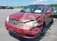2004 Toyota COROLLA фото