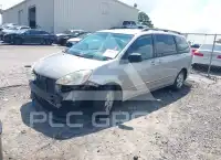 2004 Toyota SIENNA фото