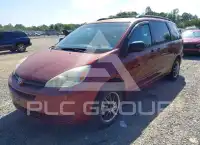 2004 Toyota SIENNA photo