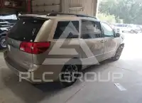 2004 Toyota SIENNA фото