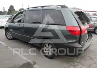 2004 Toyota SIENNA фото