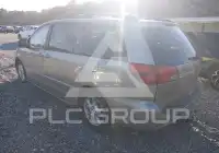 2004 Toyota SIENNA photo