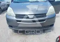 2004 Toyota SIENNA photo