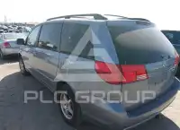 2004 Toyota SIENNA photo