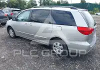 2004 Toyota SIENNA photo