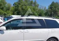 2004 Toyota SIENNA фото