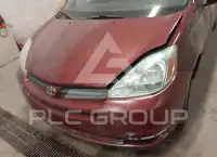 2004 Toyota SIENNA photo