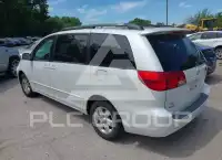 2004 Toyota SIENNA фото