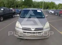 2004 Toyota SIENNA фото