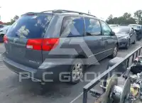 2004 Toyota SIENNA фото