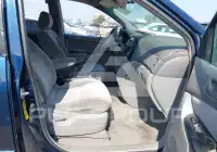 2004 Toyota SIENNA photo