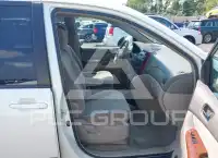 2004 Toyota SIENNA фото