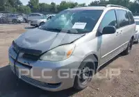 2004 Toyota SIENNA фото