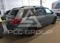 2004 Toyota SIENNA photo