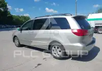 2004 Toyota SIENNA photo