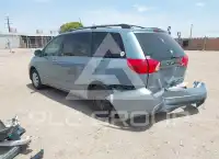 2004 Toyota SIENNA фото