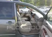 2004 Toyota SIENNA photo