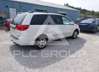 2004 Toyota SIENNA фото