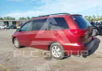 2004 Toyota SIENNA photo