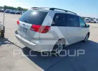 2004 Toyota SIENNA фото