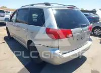 2004 Toyota SIENNA фото