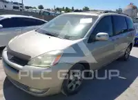 2004 Toyota SIENNA photo