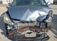 2004 Toyota SIENNA photo