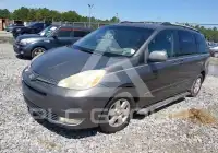 2004 Toyota SIENNA photo