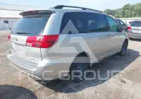 2004 Toyota SIENNA фото