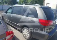 2004 Toyota SIENNA фото