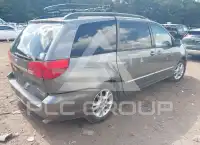 2004 Toyota SIENNA фото