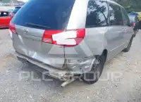 2004 Toyota SIENNA фото